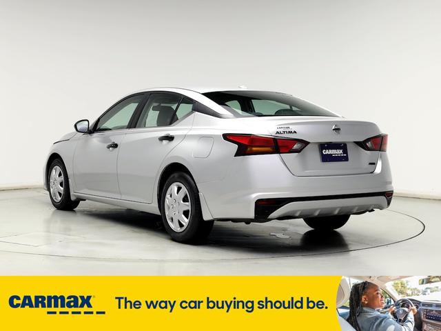 2019 nissan altima s
