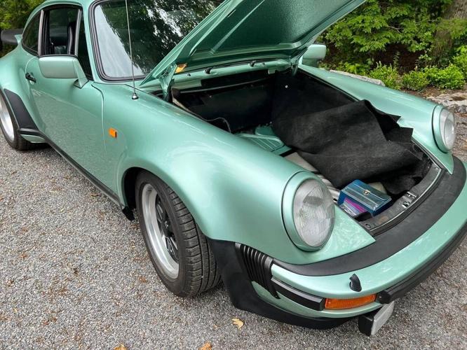 1977 porsche 911 in bennington, vermont