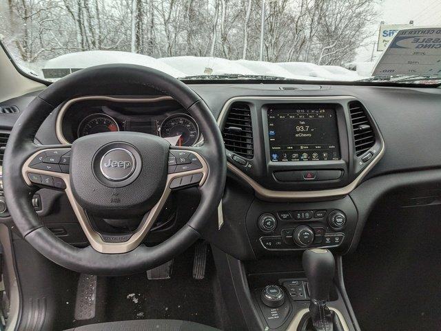 used 2017 jeep cherokee 4wd latitude greensburg, pa 15601 for sale in greensburg, pennsylvania