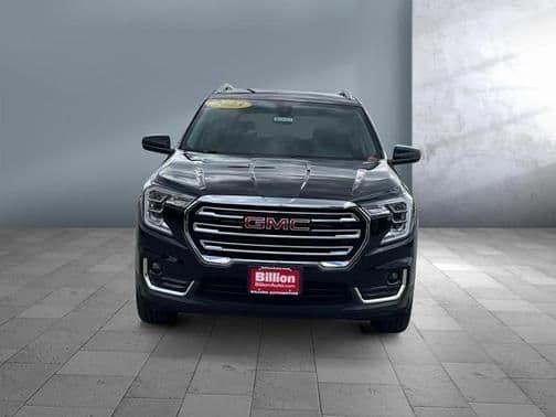 2023 gmc terrain slt in iowa city, iowa