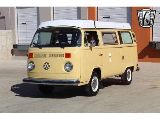 1978 volkswagen camper in o'fallon, illinois