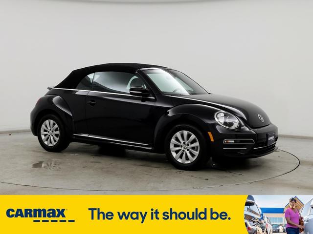 2019 volkswagen beetle se