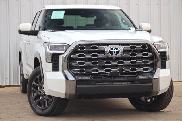 2024 toyota tundra hybrid platinum