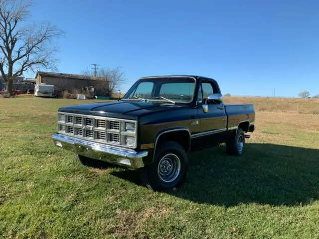 k10 1981 gmc high sierra 4x4 square body short bed four wheel drive k-10 truck