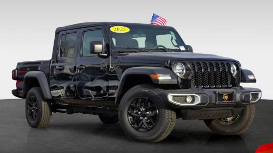 2023 Jeep Gladiator