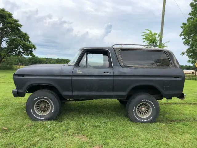 1979 ford bronco ranger xlt 4x4 chromatic stripes