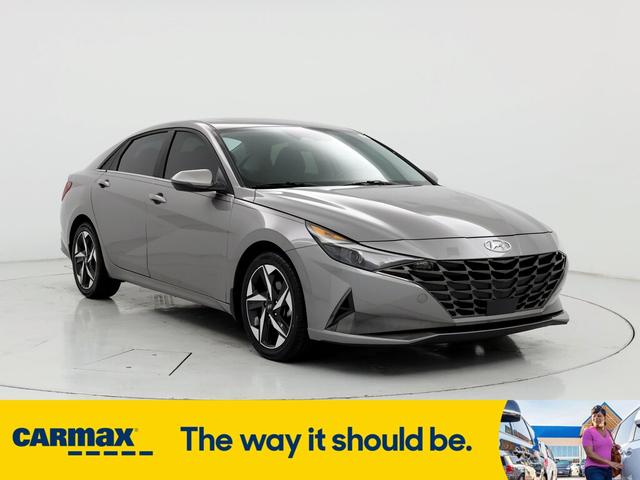 2022 hyundai elantra sel