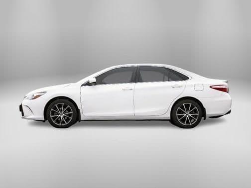 2017 toyota camry xse in west bend, wisconsin