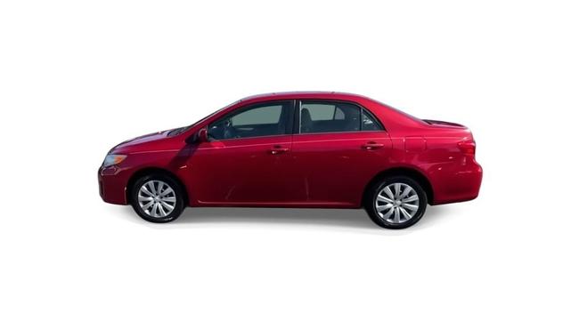 2012 toyota corolla le