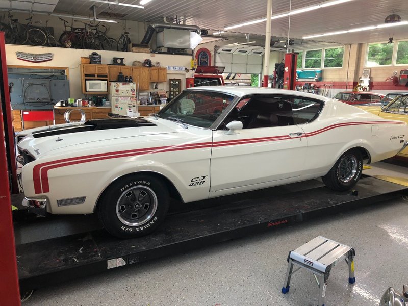 mercury cyclone 428 cj fastback