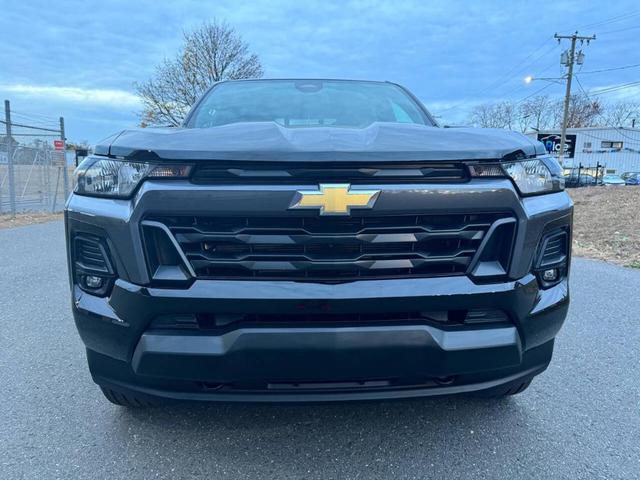 2023 chevrolet colorado lt
