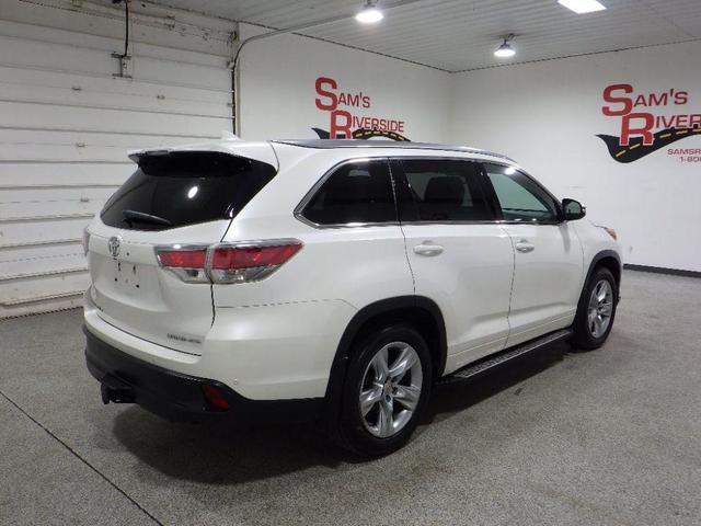 2015 toyota highlander limited