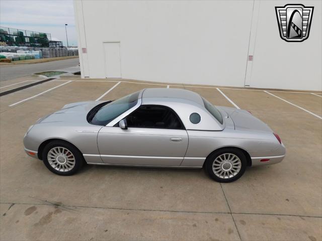 2005 ford thunderbird 50th anniversary