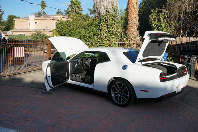 2022 dodge challenger r/t