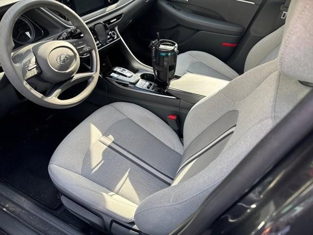 2022 hyundai sonata se