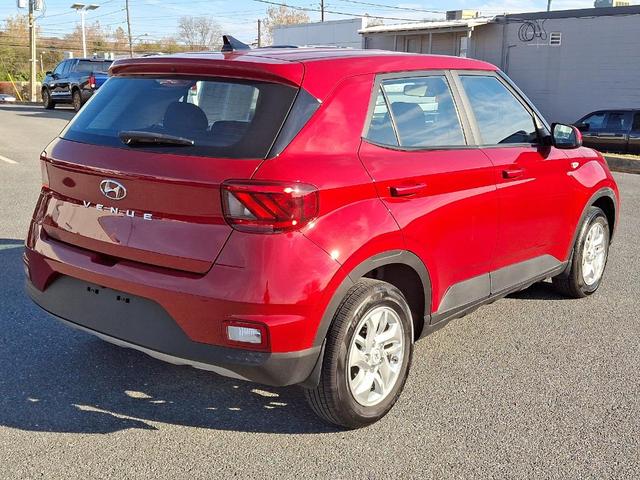 2022 hyundai venue se