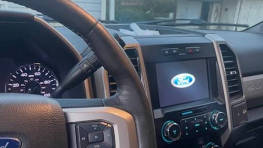 2019 ford f-250 super duty lariat