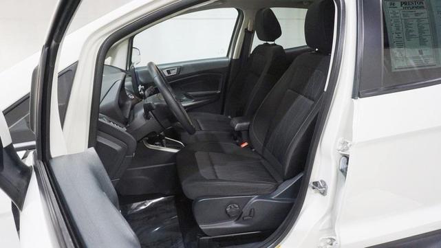2020 ford ecosport se