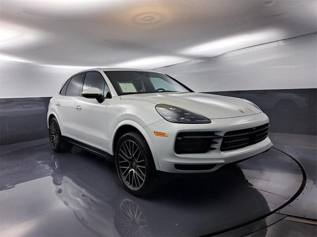 2021 porsche cayenne base