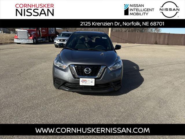 2020 nissan kicks s