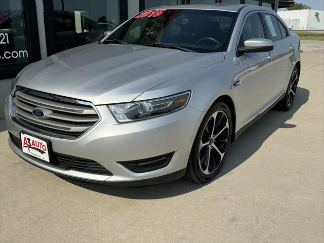 2015 ford taurus sel