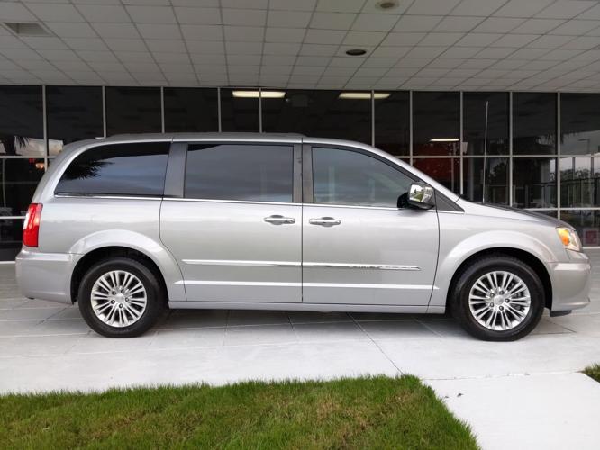 used 2016 chrysler town & country touring-l north charleston, sc 29406 for sale in charleston, south carolina