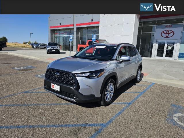 2023 toyota corolla cross le
