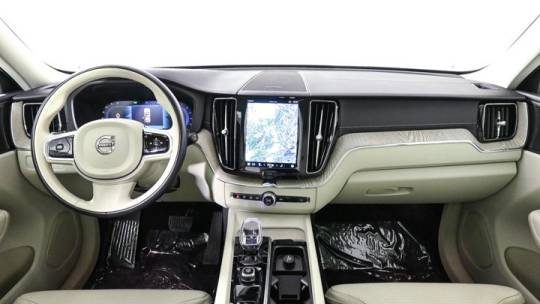 2023 Volvo XC60