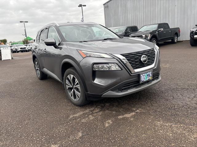 2021 nissan rogue sv