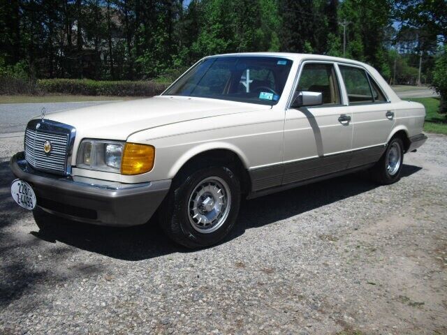 1984 mercedes-benz 380se sedan 4-door 3.8l w126