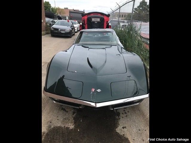 clean title--------classic hotrod---------1971 corvette
