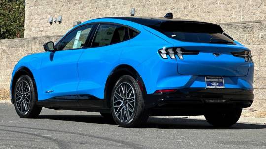 2024 Ford Mustang Mach-E