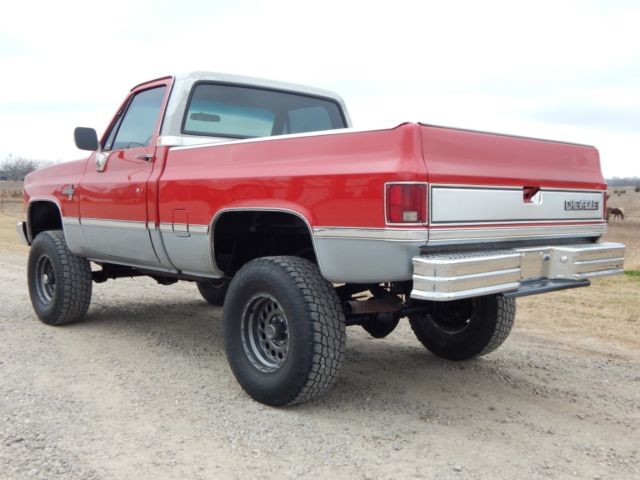 1985 chevrolet k10 silverado, rare factory 350 v-8, lifted, rust free truck!