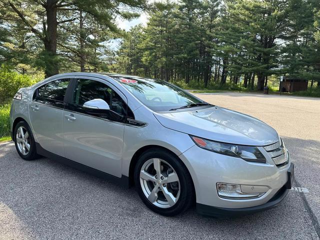 2012 chevrolet volt base
