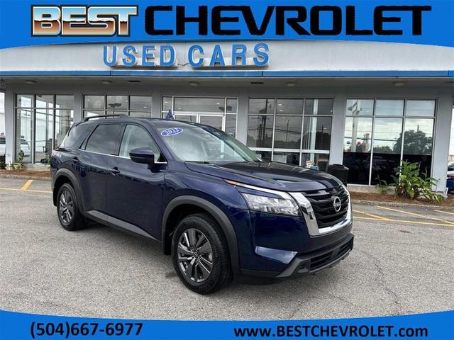 2023 nissan pathfinder sv