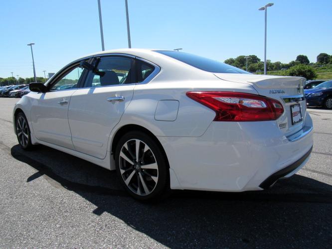certified 2016 nissan altima 2.5 sr allentown, pa 18104 for sale in allentown, pennsylvania