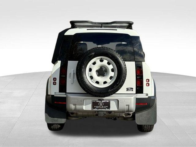 2023 land rover defender 110 s
