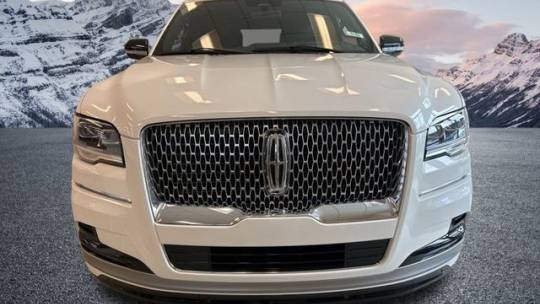 2024 Lincoln Navigator