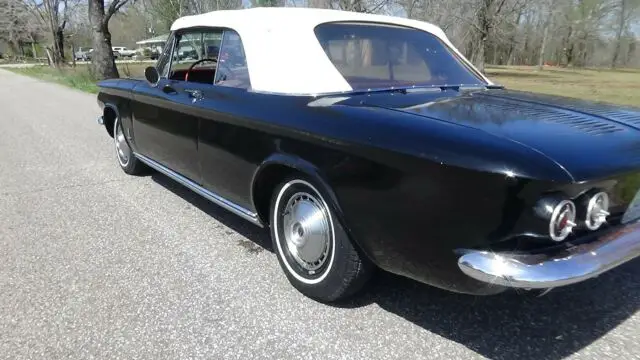 1963 chevrolet corvair monza 900 convertible / 4 speed / dual carbs