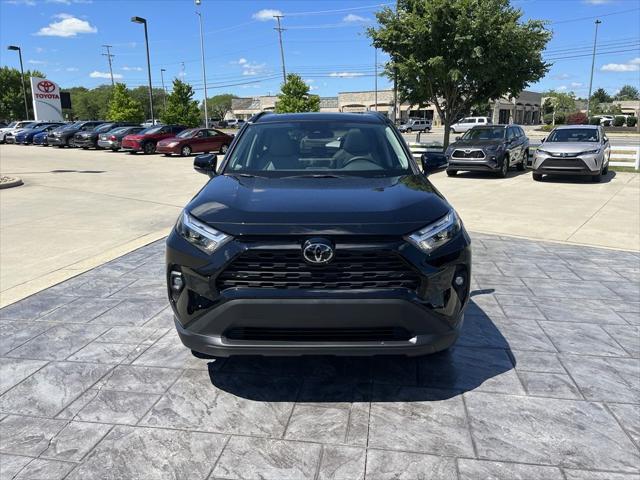 2024 toyota rav4 xle premium