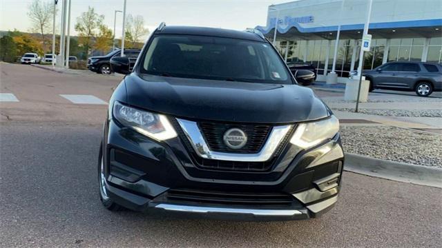 2018 nissan rogue sv