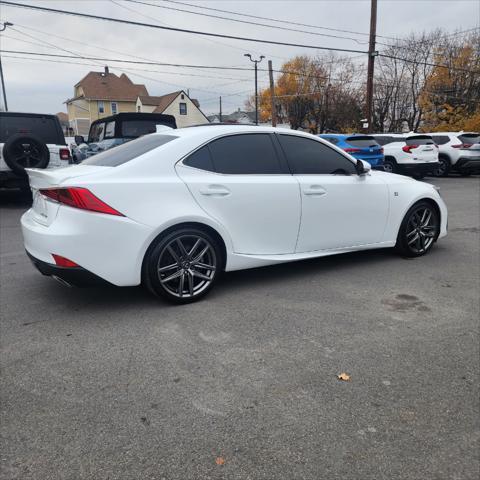 2019 lexus is 300 base