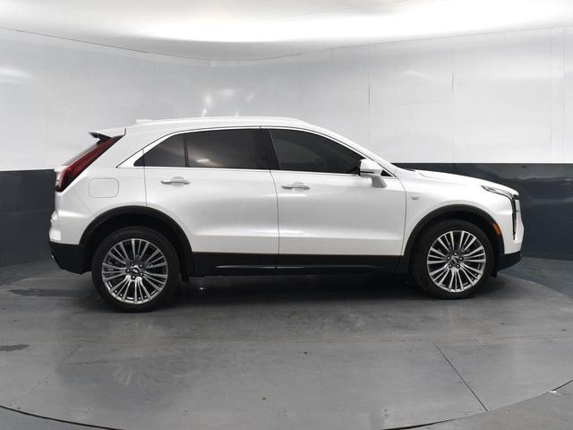 2024 cadillac xt4 premium luxury