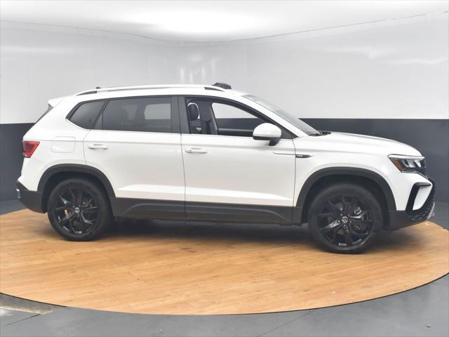 2023 volkswagen taos 1.5t se