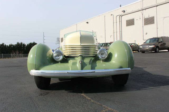 ** beautiful build !! ** 1937 cord boat tail speedster replica **