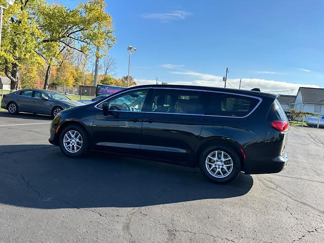 2017 chrysler pacifica touring