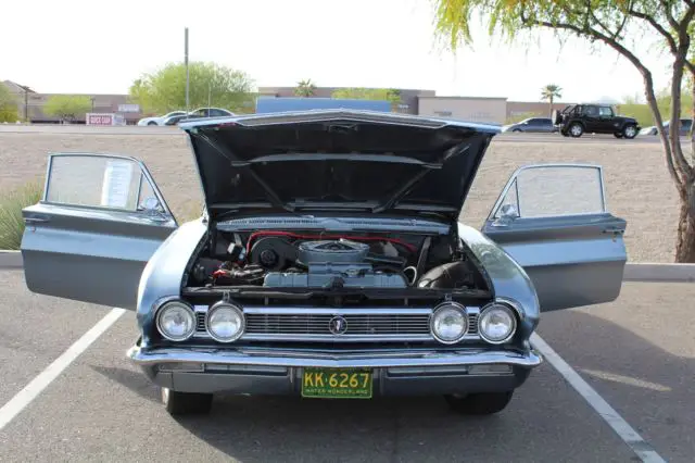 classic car- 1961 buick skylark