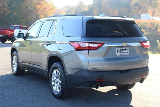 2021 chevrolet traverse lt cloth