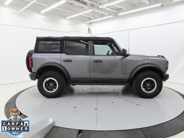 2022 ford bronco base