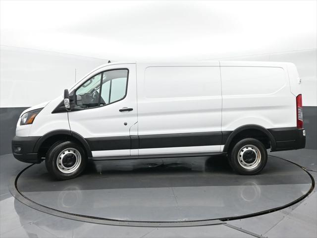 2020 ford transit-150 base
